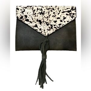 Street‎ Level Two Piece Green Leather with Cowhide Envelope Clutch